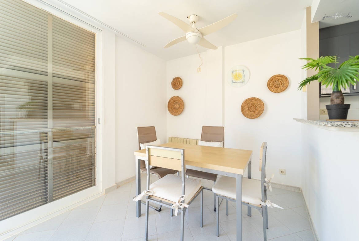 Sea View Penthouse for Rent in Colonia de Sant Jordi