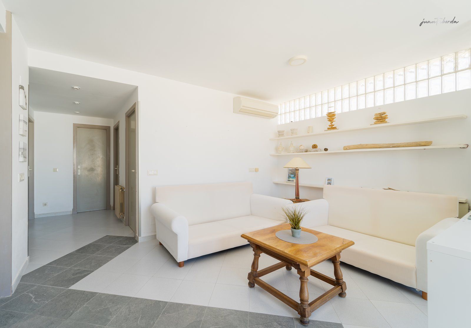 Sea View Penthouse for Rent in Colonia de Sant Jordi