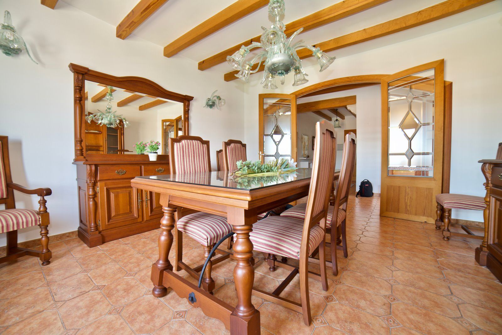 7-1161-Villasyfincasmallorca.jpg Penthouse zur Miete in Campos: 4 Schlafzimmer, 205 m²