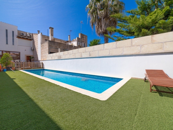 Casa adosada en alquiler con piscina en Ses Salines
