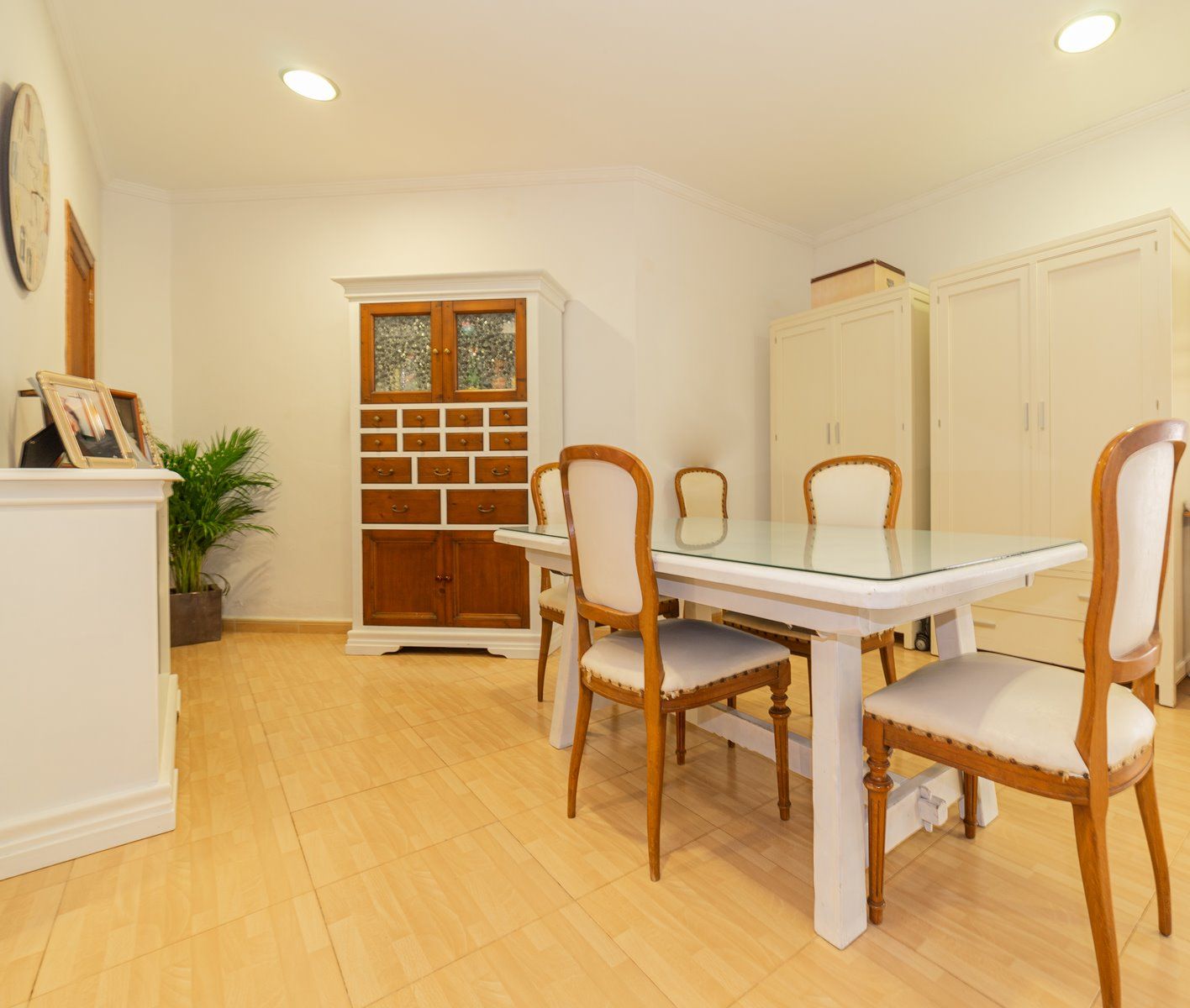7-1214-Villasyfincasmallorca.jpg Dorfhaus mit Patio in Ses Salines, 5 Schlafzimmer, 216 m²