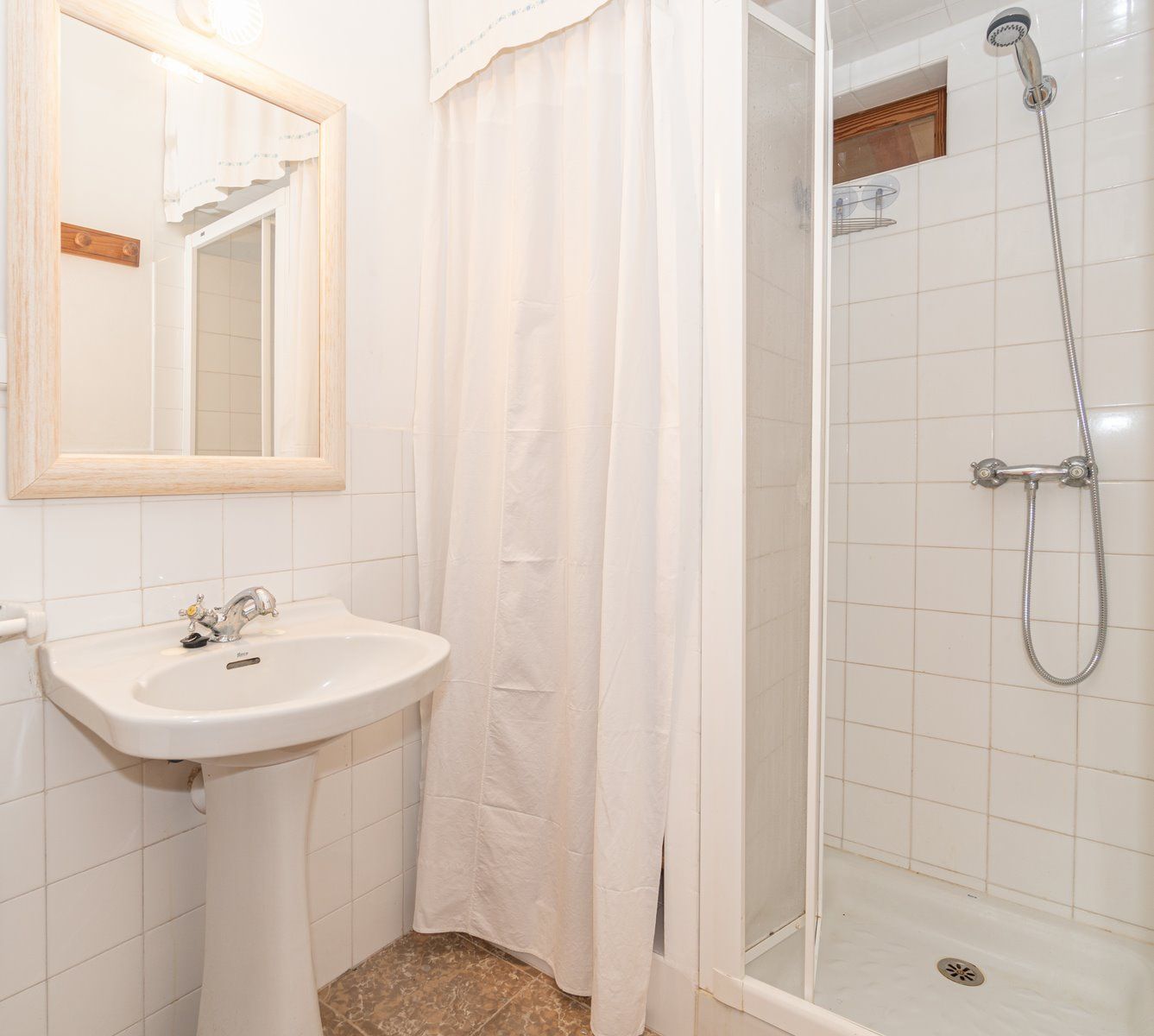 7-1226-Villasyfincasmallorca.jpg Apartment with Terrace for Rent in Ses Salines, Mallorca