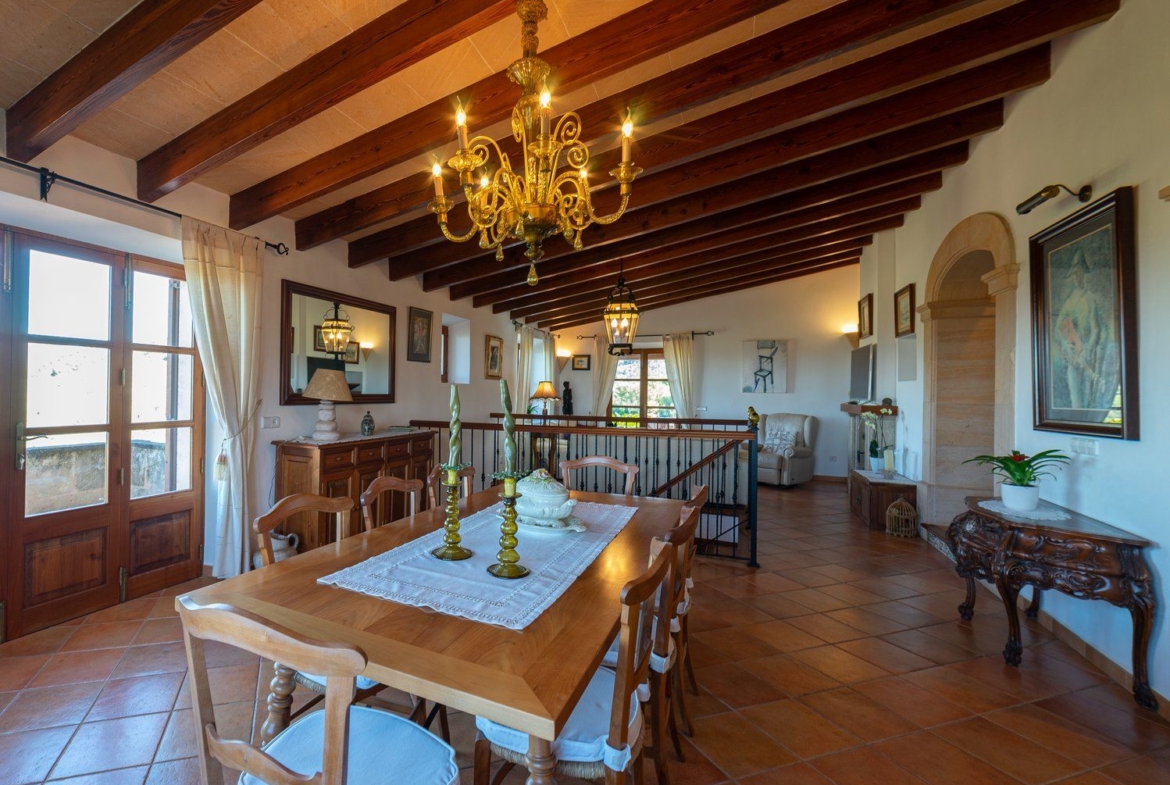 Landhaus bei C’as Concos mit Panoramablick kaufen | Felanitx