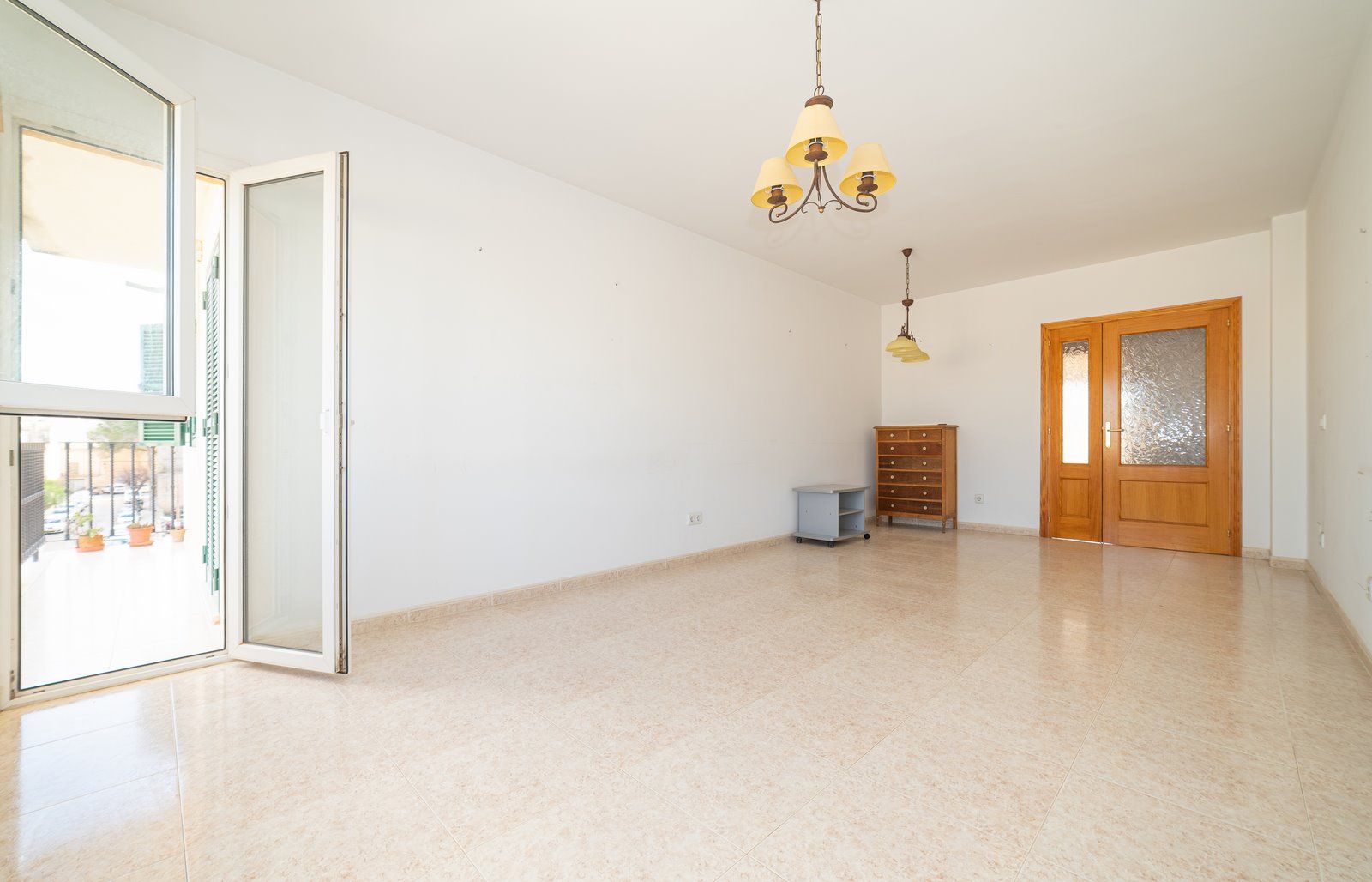 Amplio piso de 4 habitaciones con balcones en Felanitx
