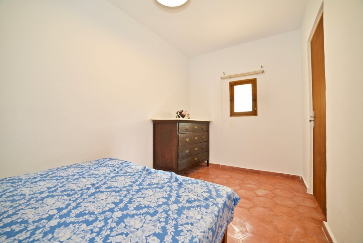 Charming House with Large Garden for Rent in Ses Salines
