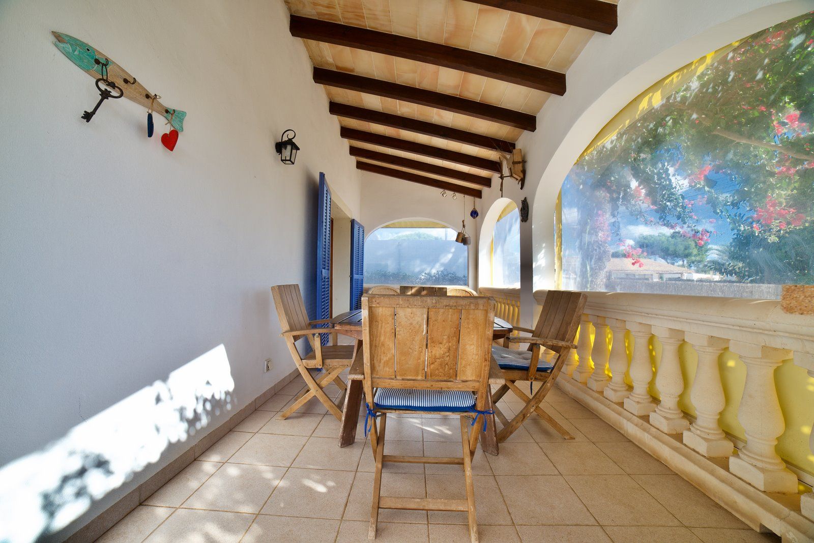 7-2033-Villasyfincasmallorca.jpeg Chalet amueblado en alquiler cerca de Cala Santanyí con jardín