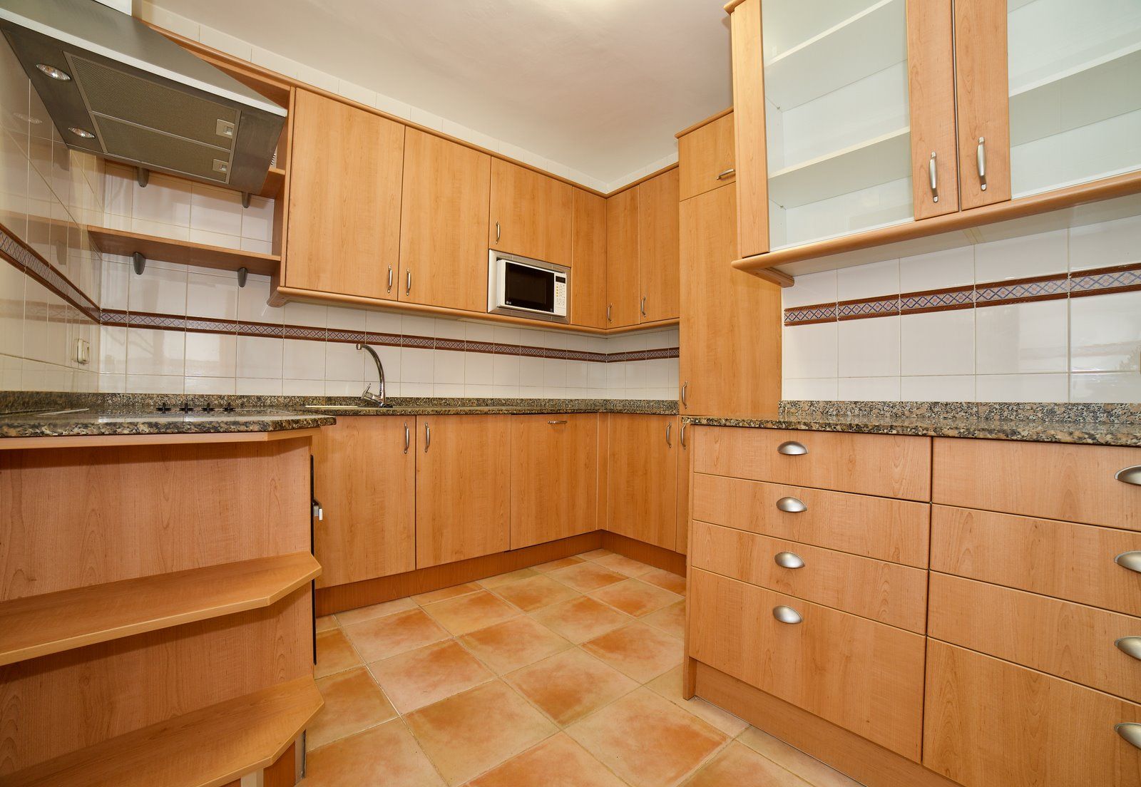 Chalet with Private Pool for Rent in Cala Anguila, Mallorca
