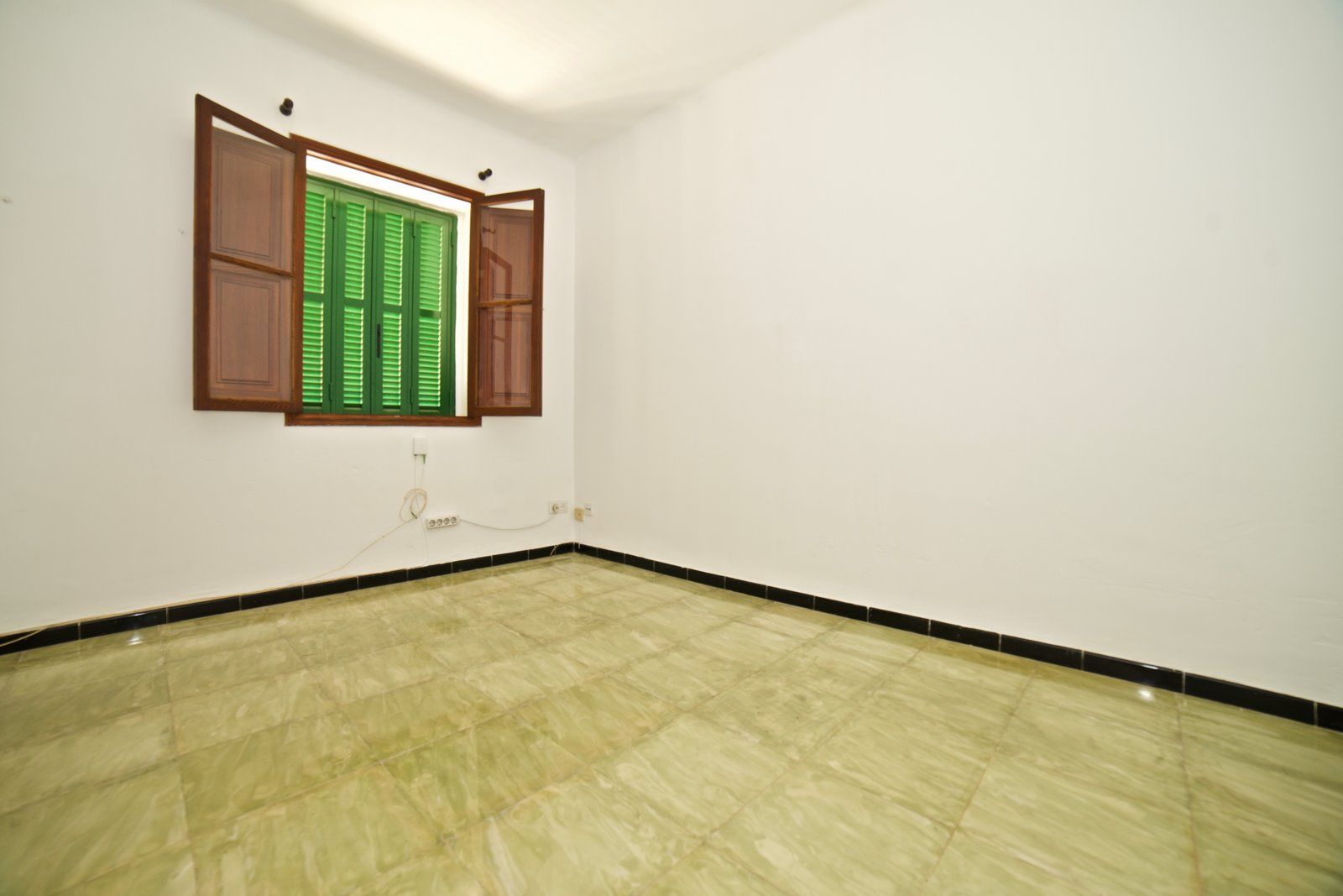 7-423-Villasyfincasmallorca.jpg Spacious Village House With Patio, Terrace & Fireplace in Ses Salines
