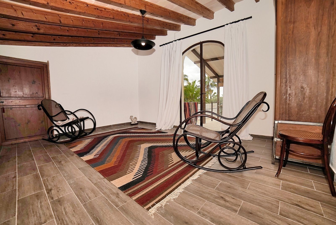 Casa de pueblo en alquiler en Ses Salines con jardín y terraza