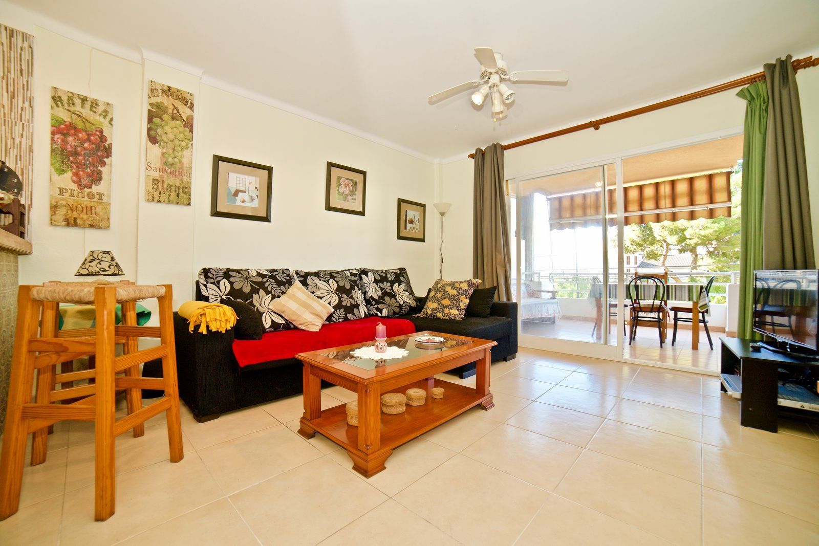 7-Villasyfincasmallorca-4.jpg Piso en alquiler con terraza y garaje en Colonia de Sant Jordi