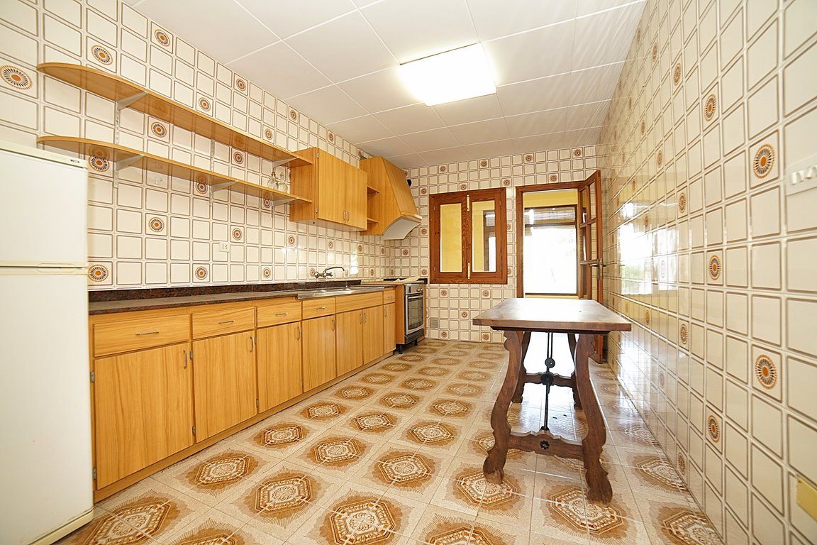 Dorfhaus mit Garten kaufen in Ses Salines – 4 Schlafzimmer