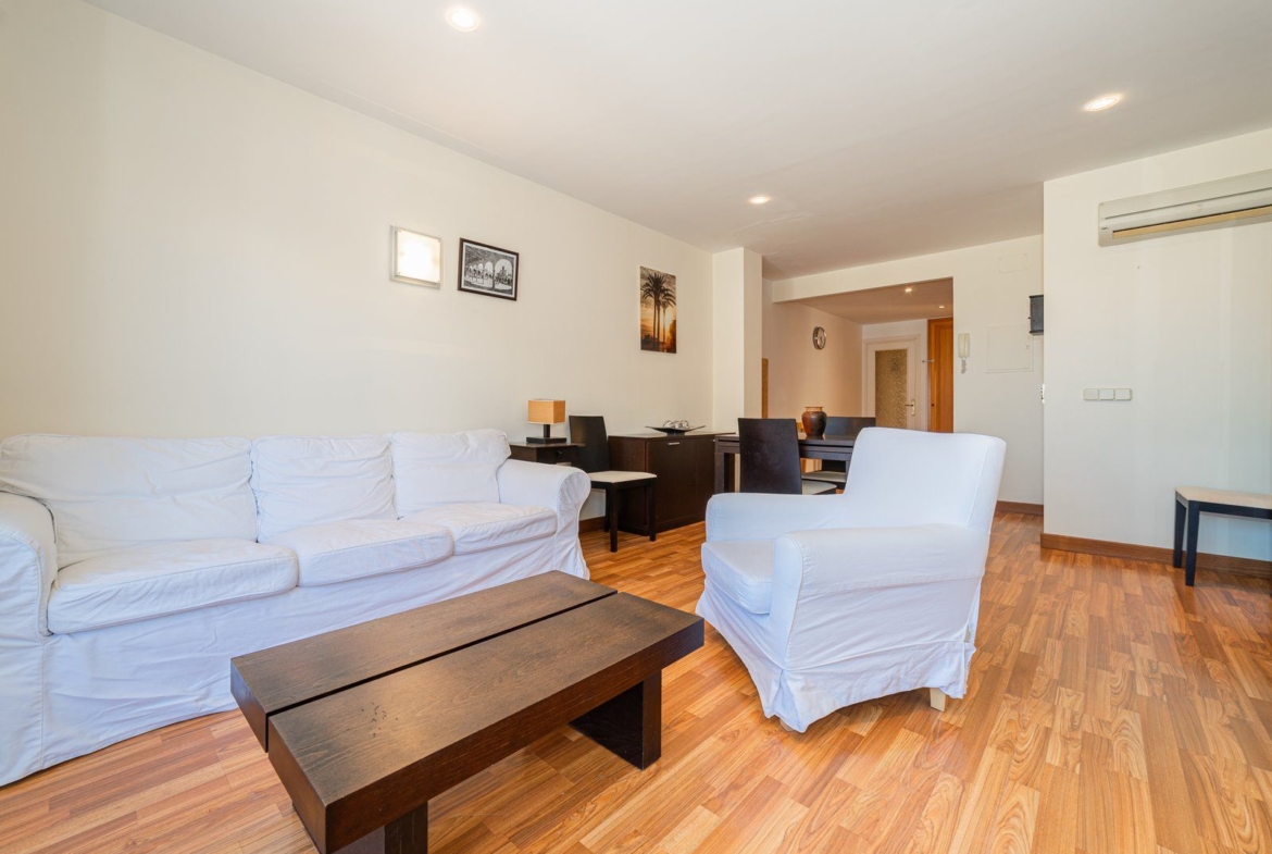 Sea View Apartment for Rent in Colonia de Sant Jordi