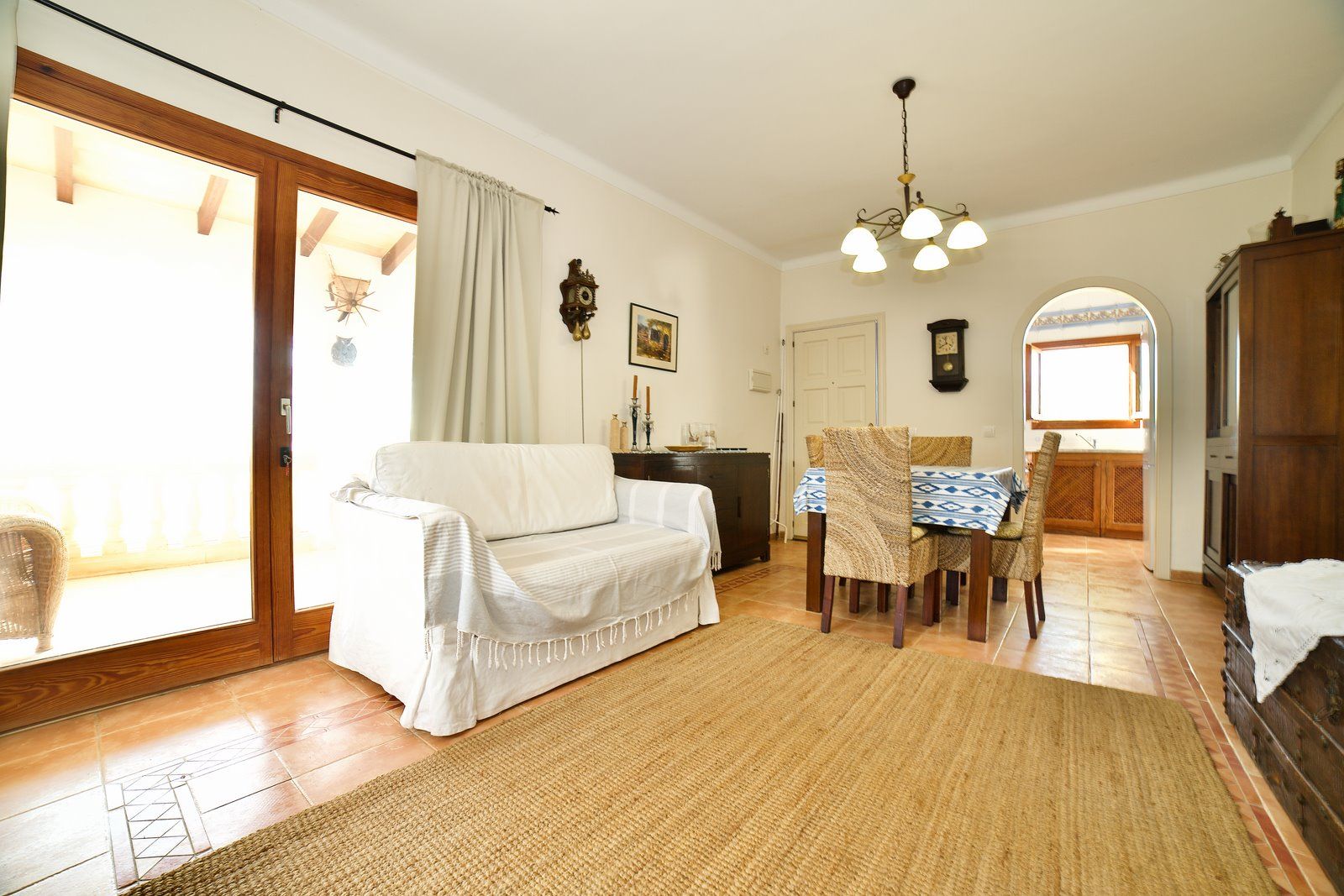 8-2033-Villasyfincasmallorca.jpeg Chalet amueblado en alquiler cerca de Cala Santanyí con jardín