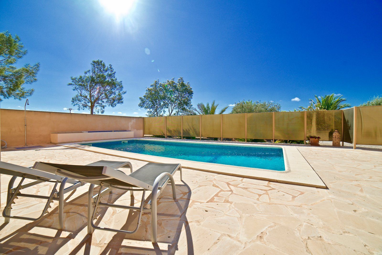 Country Home for Rent with Private Pool Near Campos