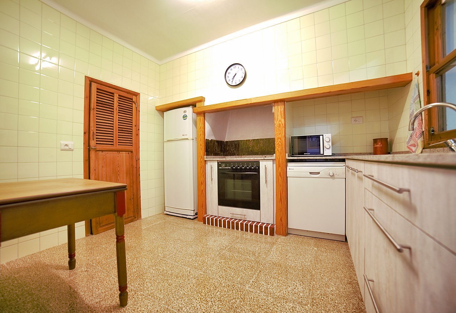 Renovated Village House for Rent with Terraces in Ses Salines