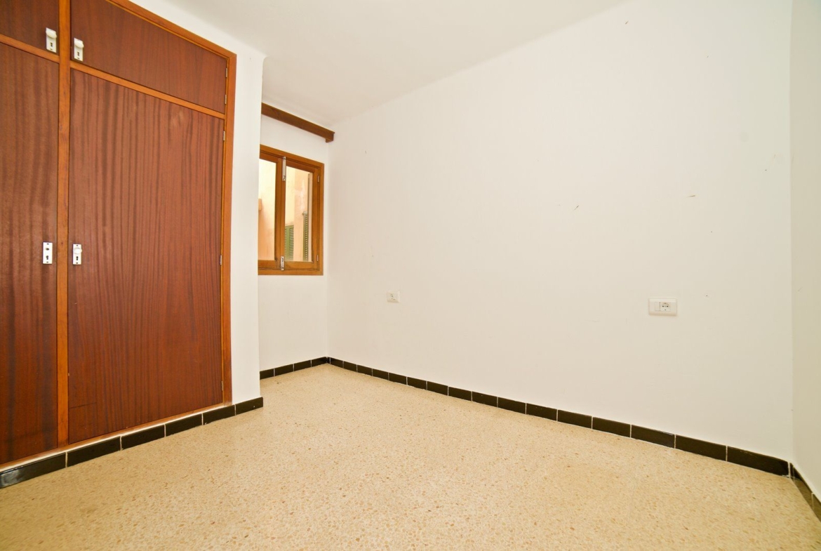 Piso con terraza junto al puerto en Colonia de Sant Jordi
