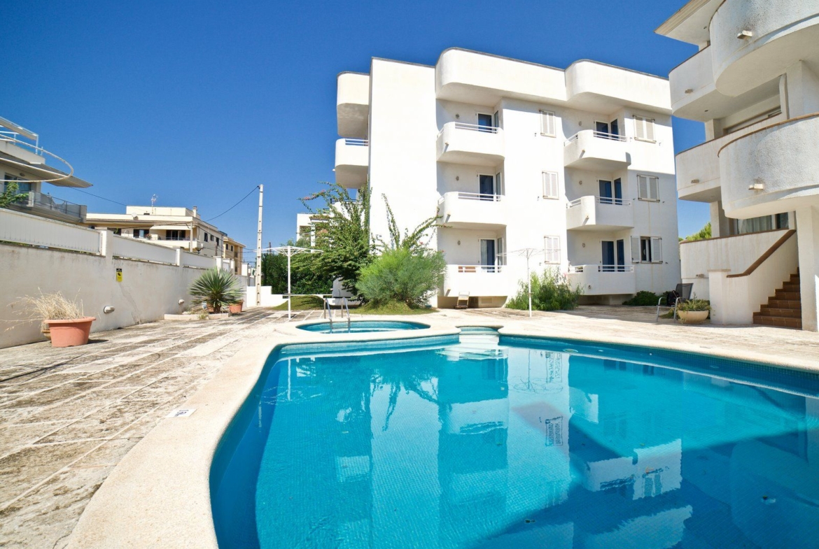 Apartamento en alquiler en Colonia de Sant Jordi con piscina y terraza