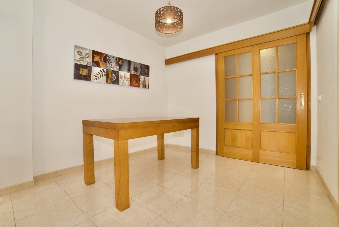 Piso con terraza en Campos, sureste de Mallorca