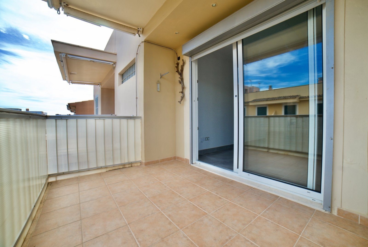 Renovierte Wohnung mit Meerblick und Terrasse in Colonia de Sant Jordi
