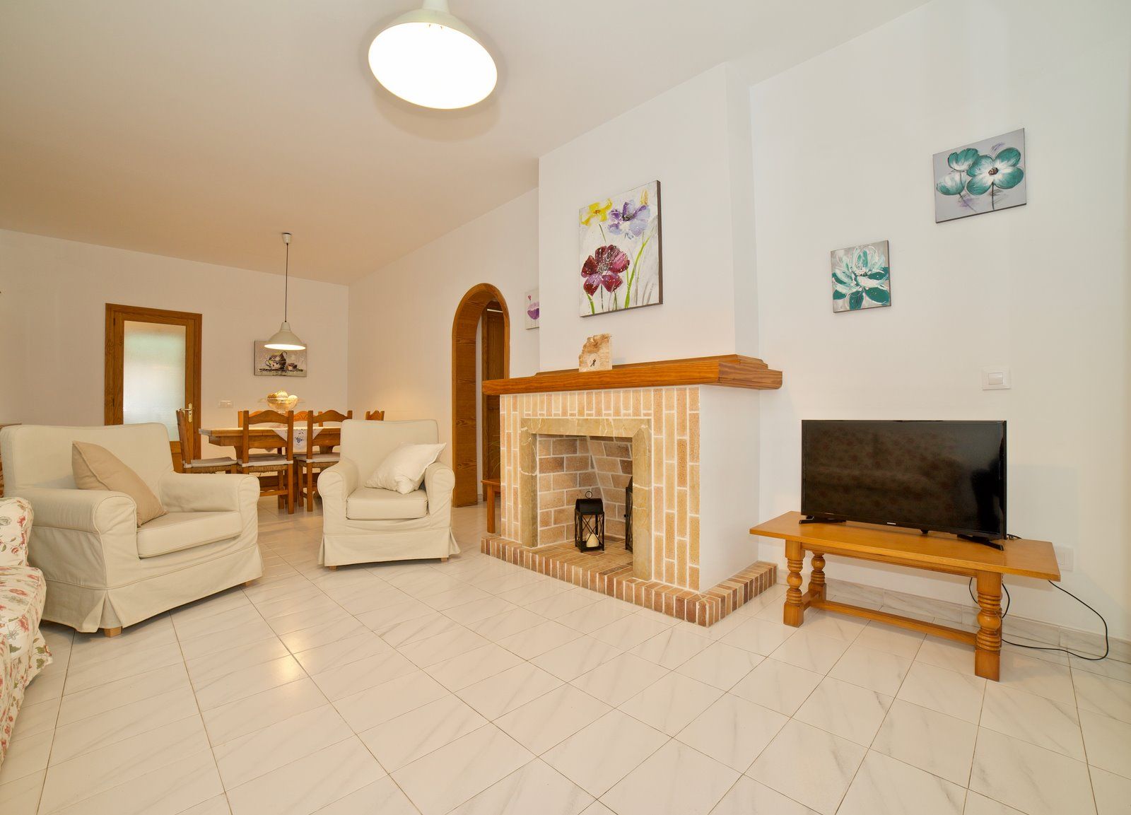 9-695-Villasyfincasmallorca.jpg Spacious Ground-Floor Apartment with Terraces Near the Beach, Colonia de Sant Jordi