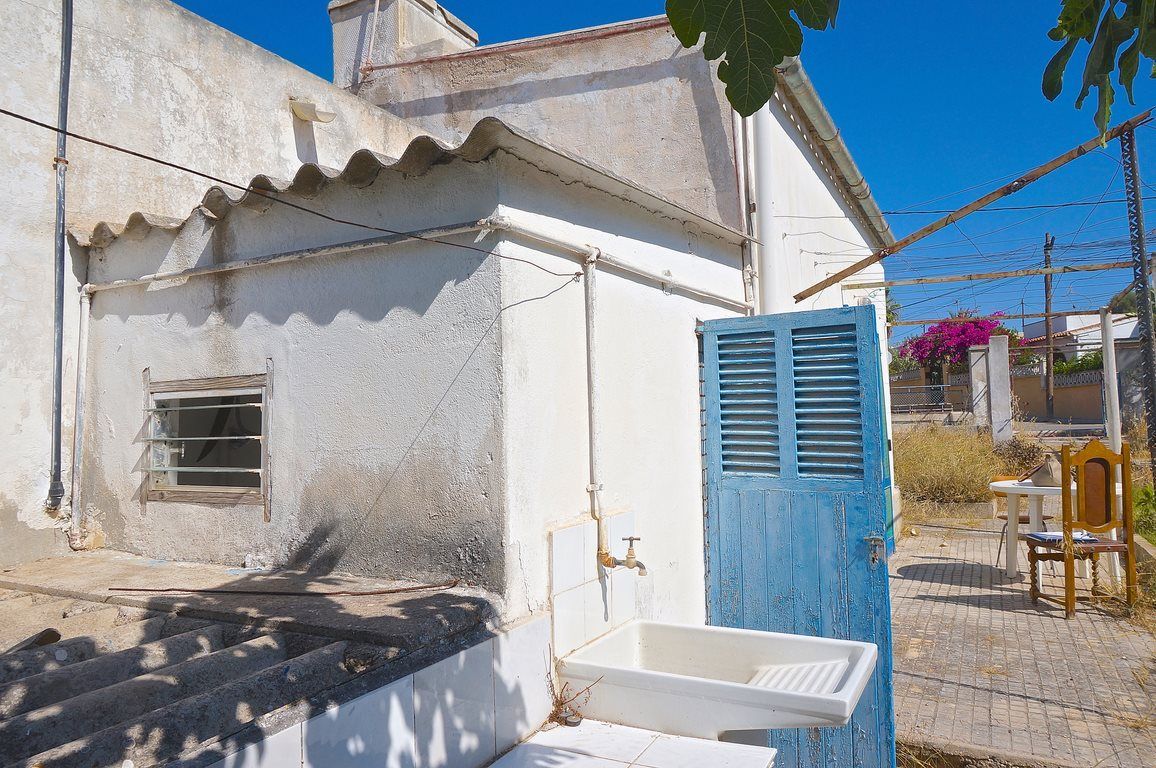 Chalet a renovar en venta con parcela de 320 m² junto a Cala Santanyí