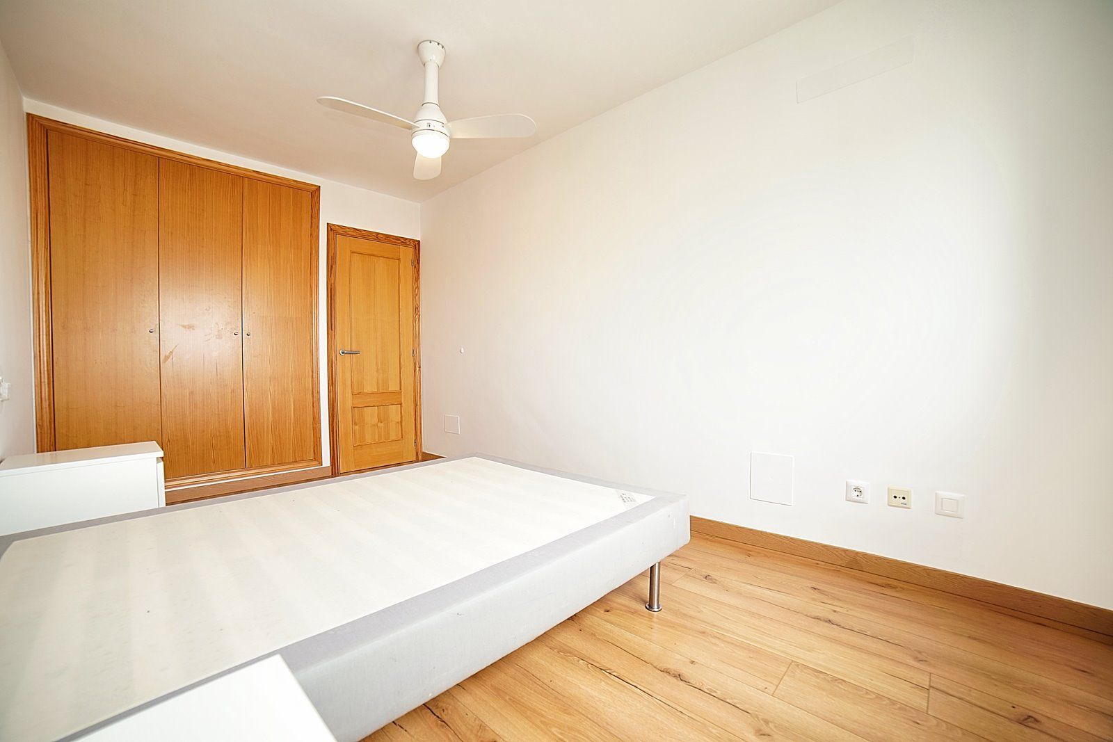 9-Villasyfincasmallorca-1.jpg Spacious 3-Bed Apartment With Elevator & Balcony in Campos