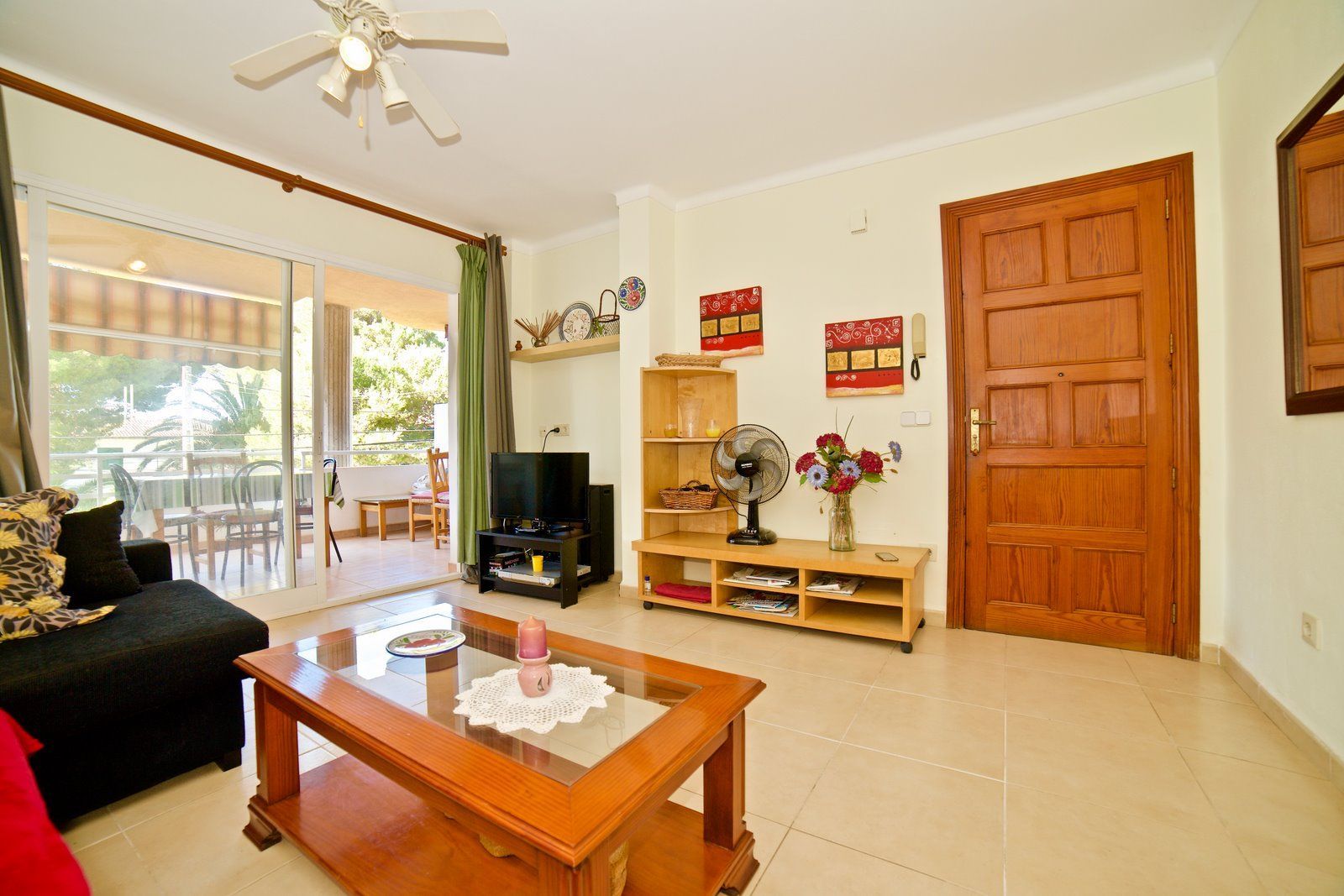 9-Villasyfincasmallorca-2.jpg Piso en alquiler con terraza y garaje en Colonia de Sant Jordi