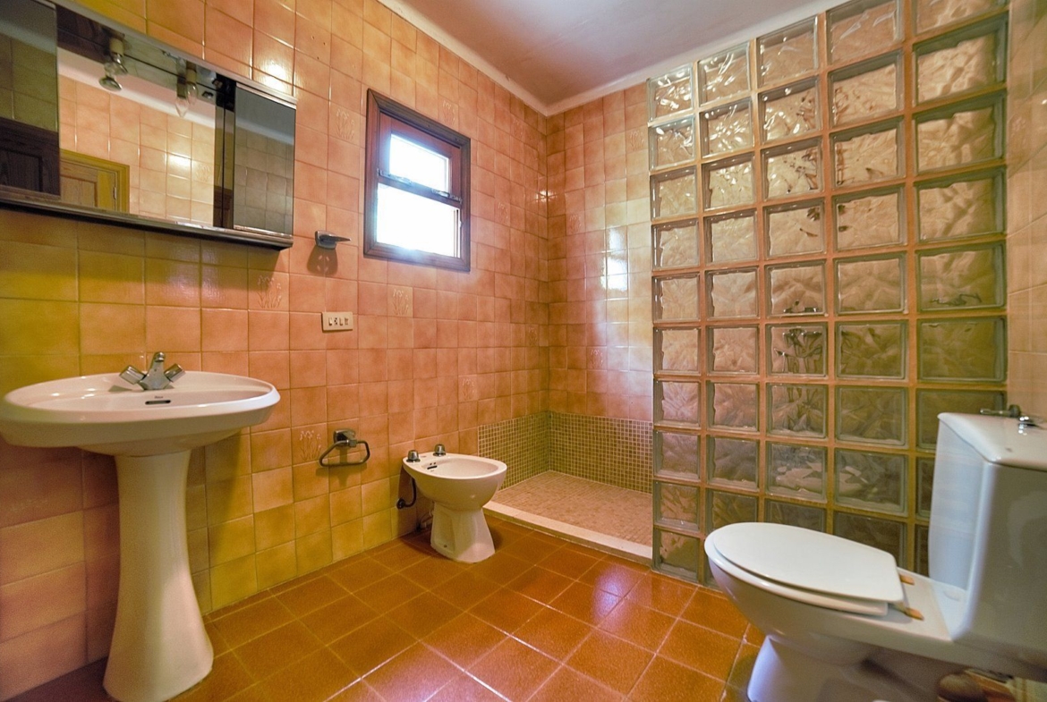 Casa de pueblo en alquiler en Es Llombards con patio y chimenea