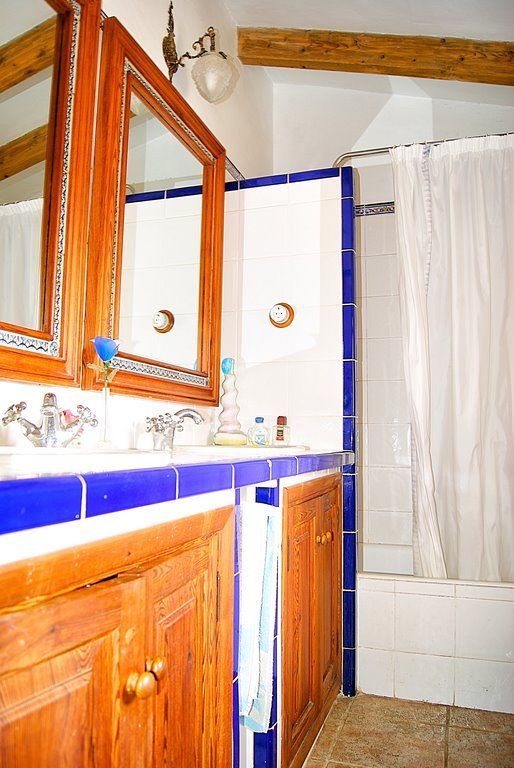 Country House in Costitx With Pool, Garden & Terrace