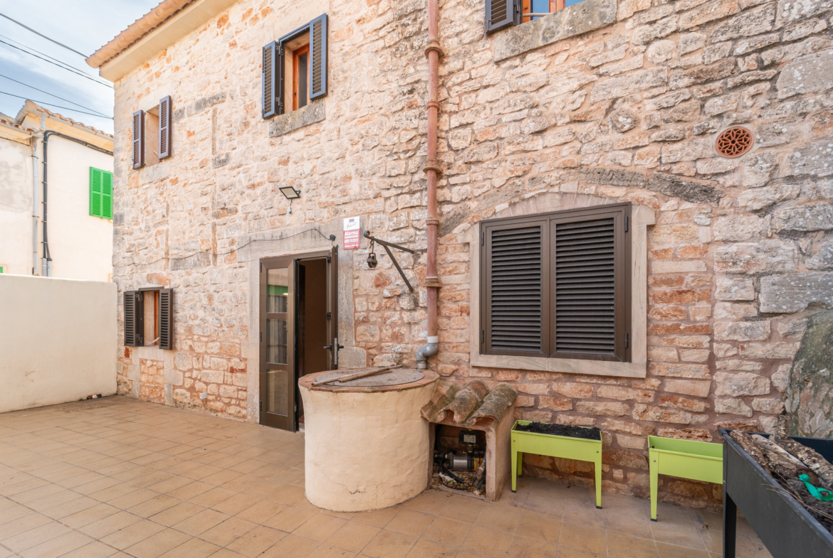 Renoviertes Dorfhaus zur Miete in Es Llombards, Santanyí