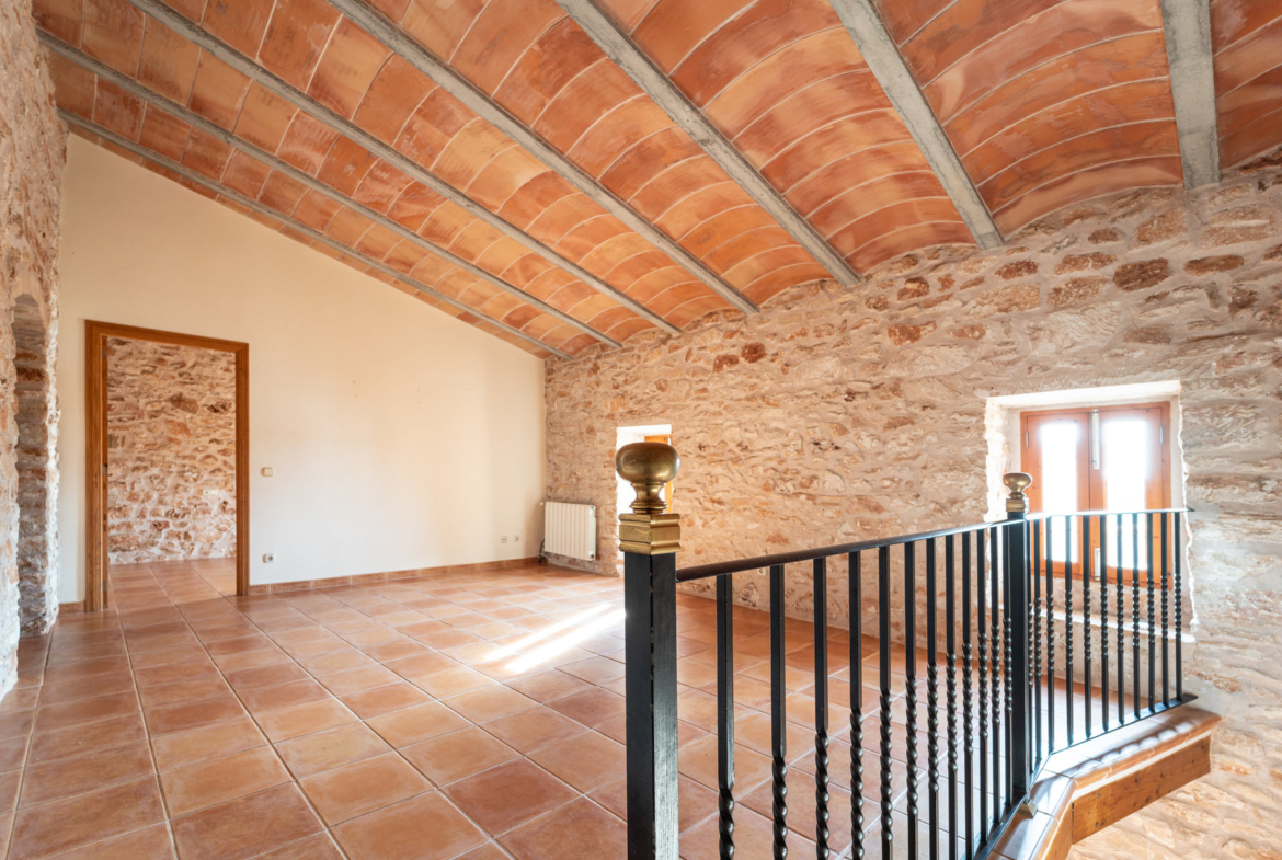 Renoviertes Dorfhaus zur Miete in Es Llombards, Santanyí