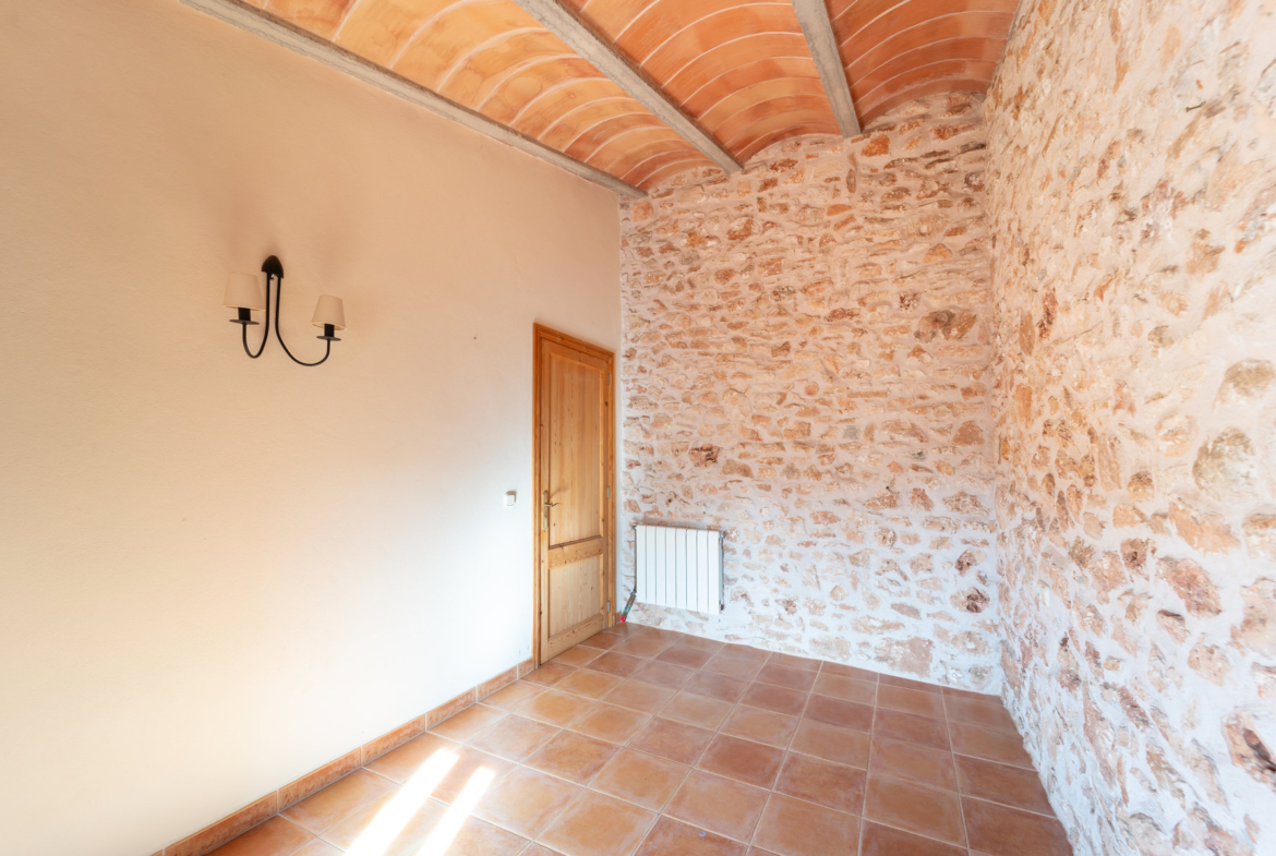 Renoviertes Dorfhaus zur Miete in Es Llombards, Santanyí