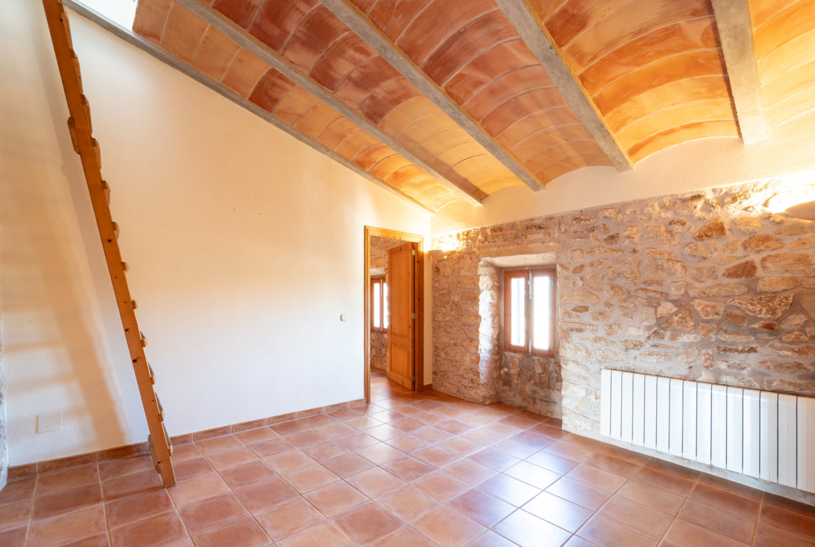 Renoviertes Dorfhaus zur Miete in Es Llombards, Santanyí