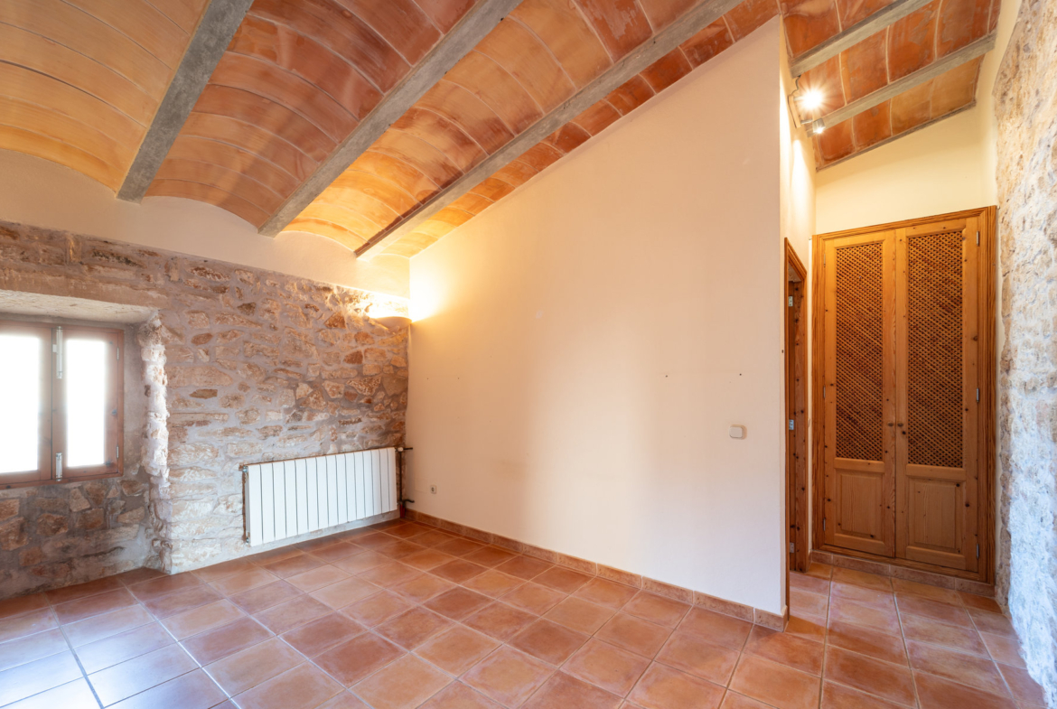 Renoviertes Dorfhaus zur Miete in Es Llombards, Santanyí