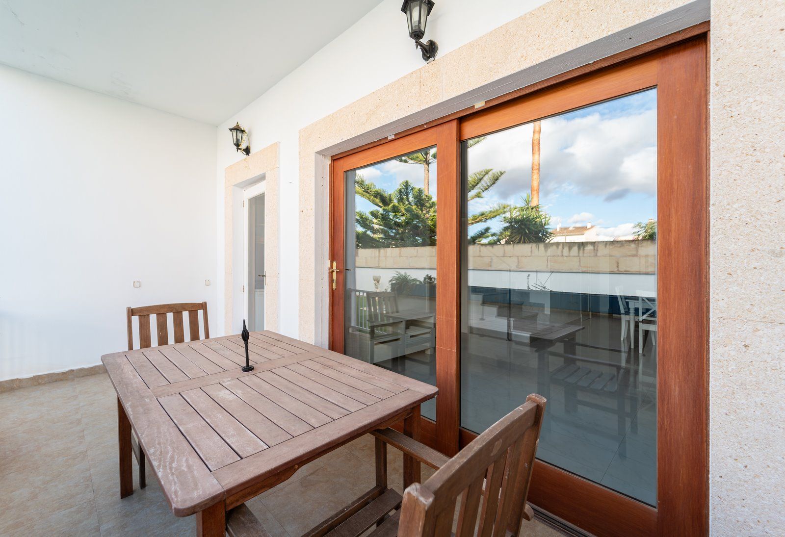 Modern 3-Bed Townhouse for Rent with Pool in Ses Salines
