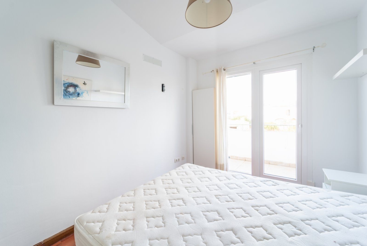 Modern 3-Bed Townhouse for Rent with Pool in Ses Salines
