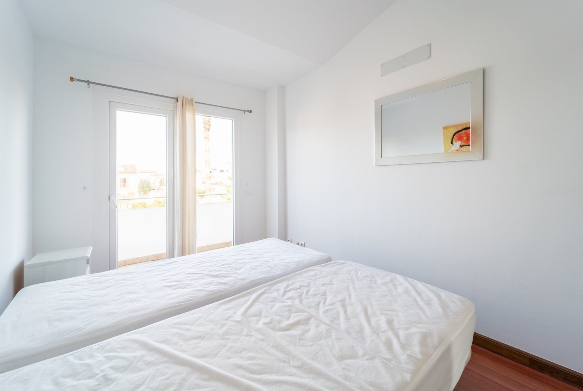 Modern 3-Bed Townhouse for Rent with Pool in Ses Salines
