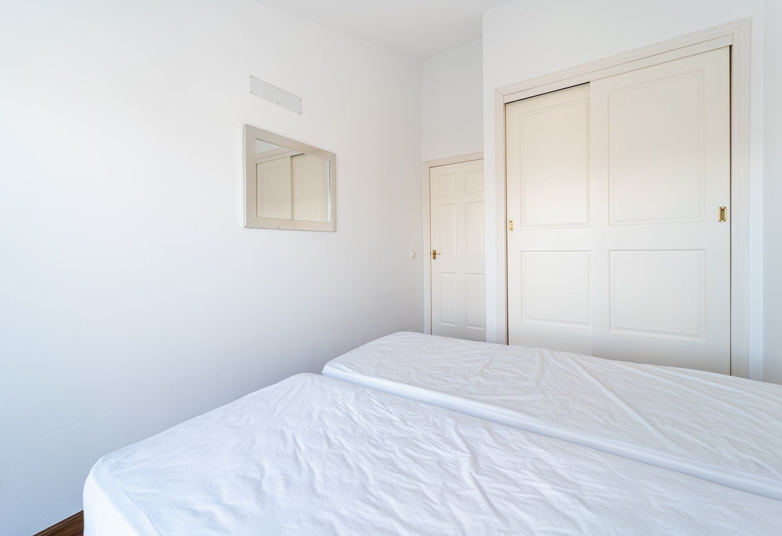 Modern 3-Bed Townhouse for Rent with Pool in Ses Salines