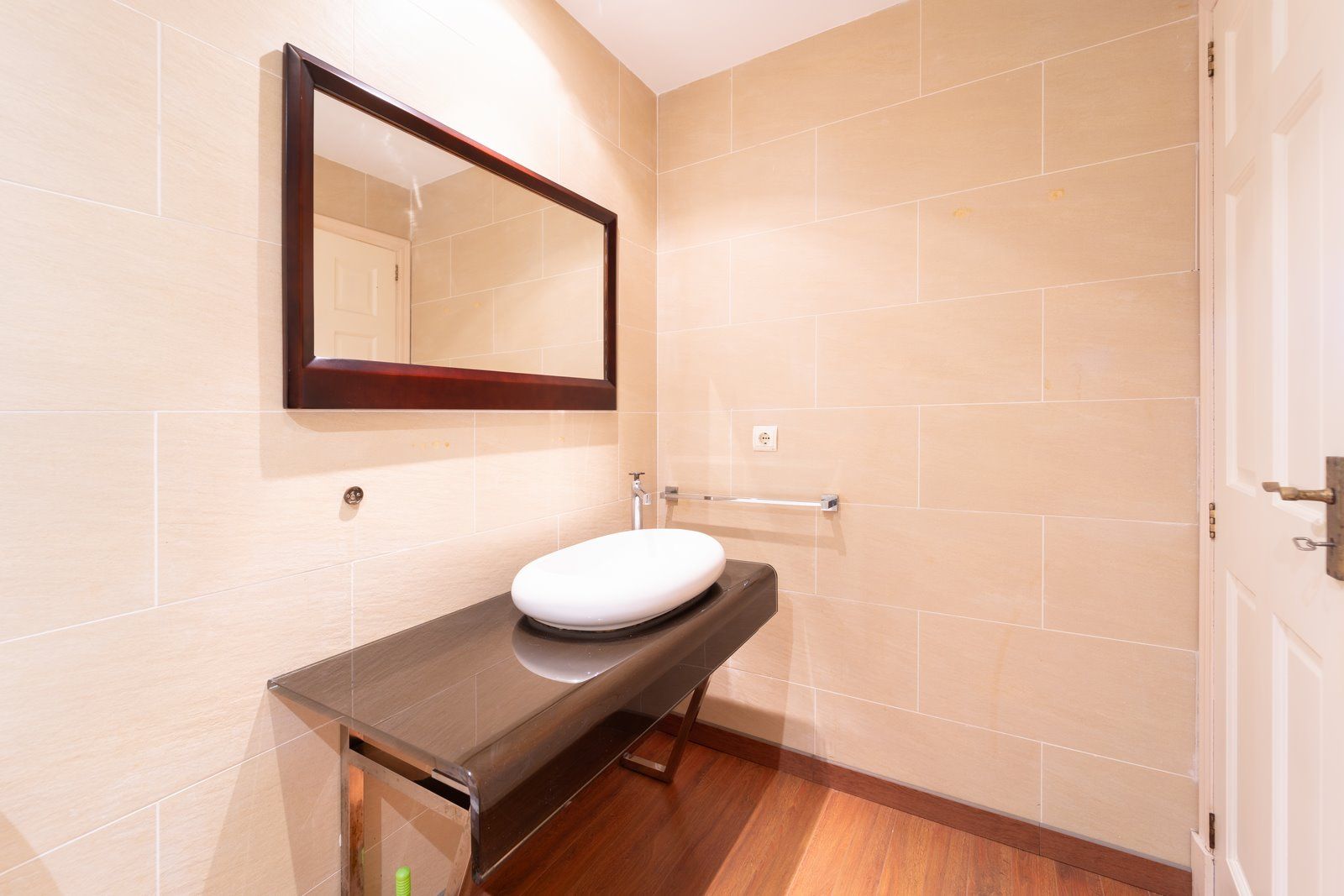 Modern 3-Bed Townhouse for Rent with Pool in Ses Salines
