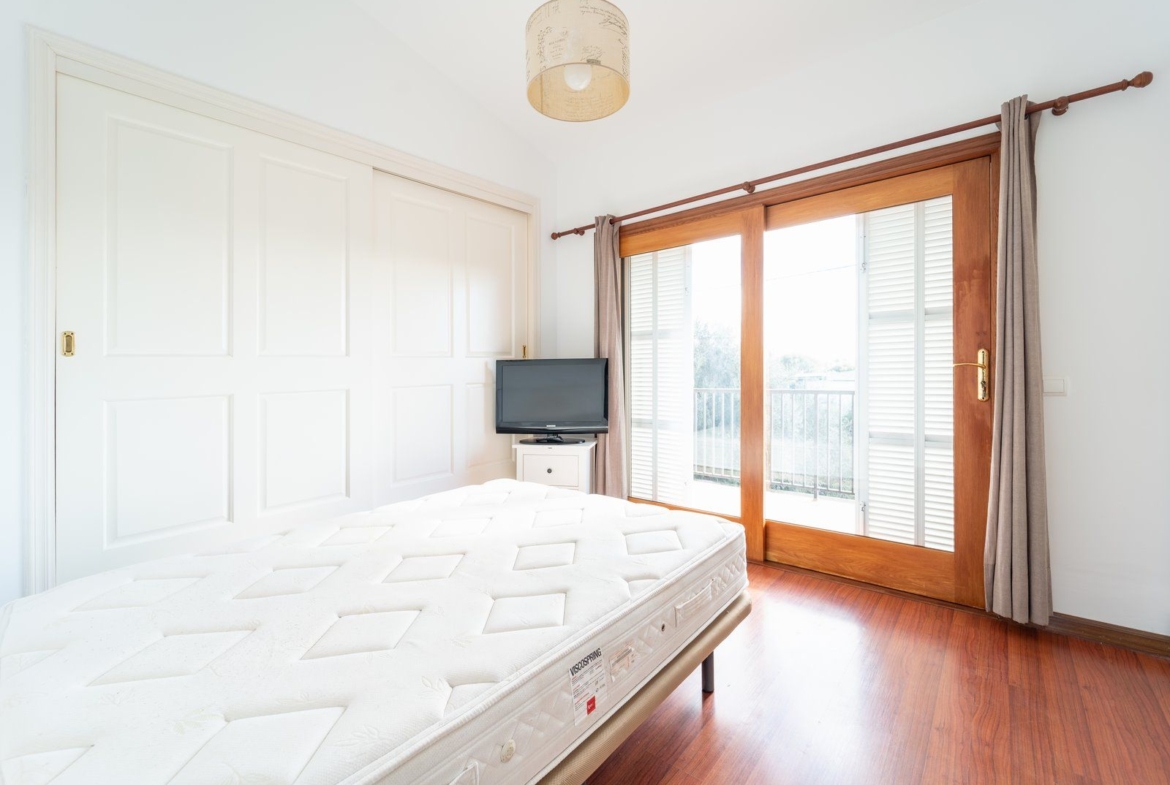 Modern 3-Bed Townhouse for Rent with Pool in Ses Salines