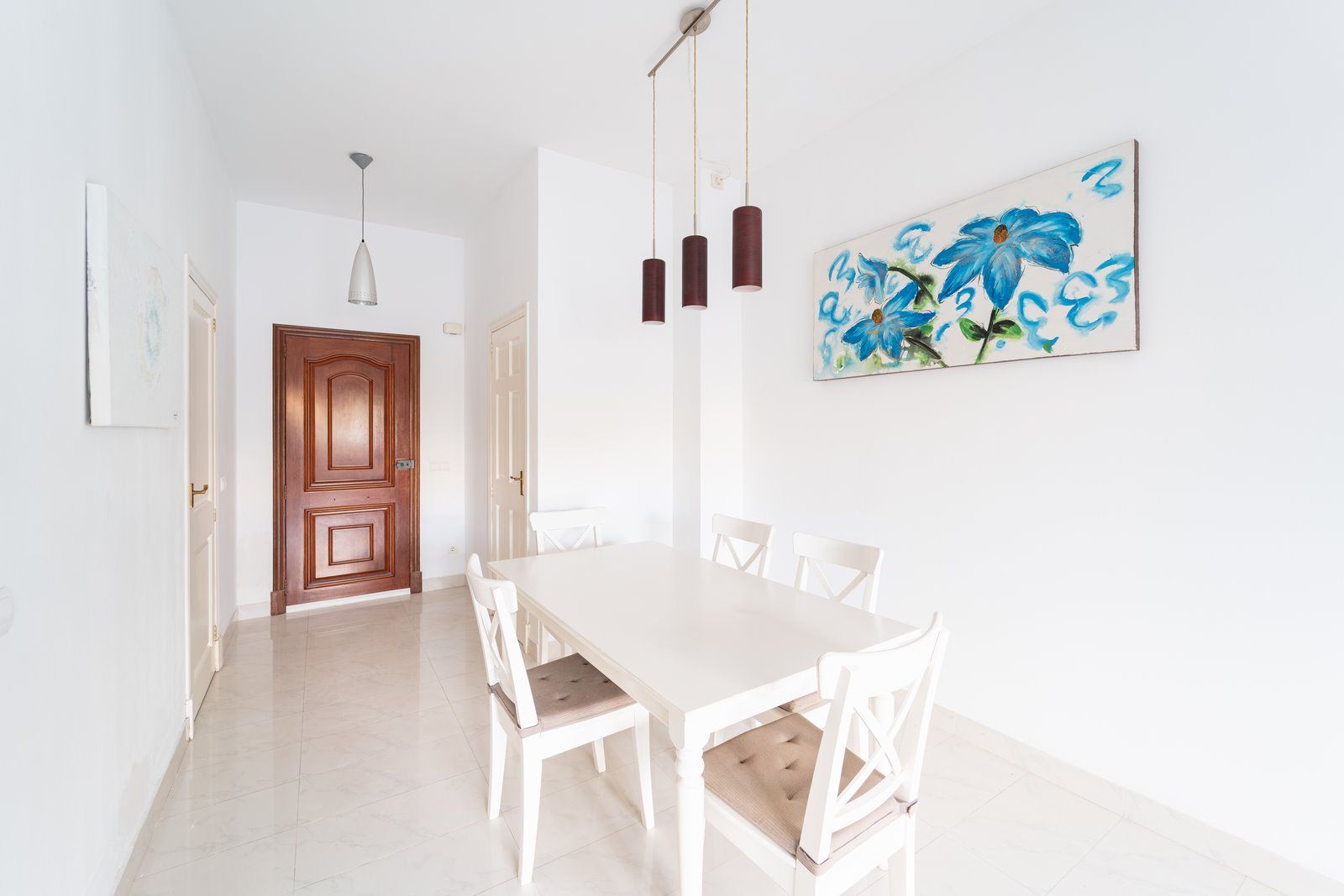 Modern 3-Bed Townhouse for Rent with Pool in Ses Salines