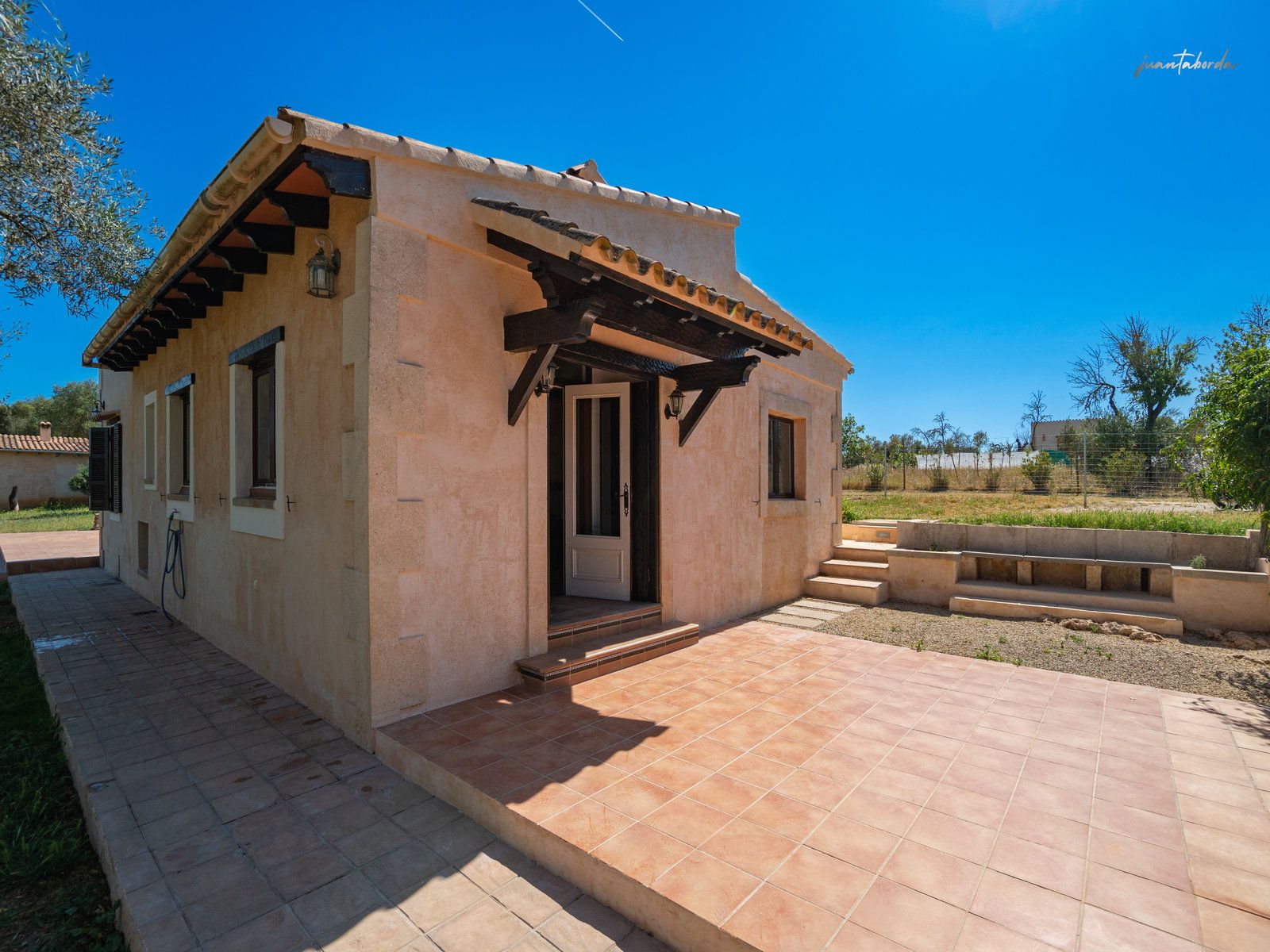 Casa-de-campo-en-alquiler-en-Sineu-19.jpg Landhaus zur Miete in Sineu – Bergblick und privater Garten