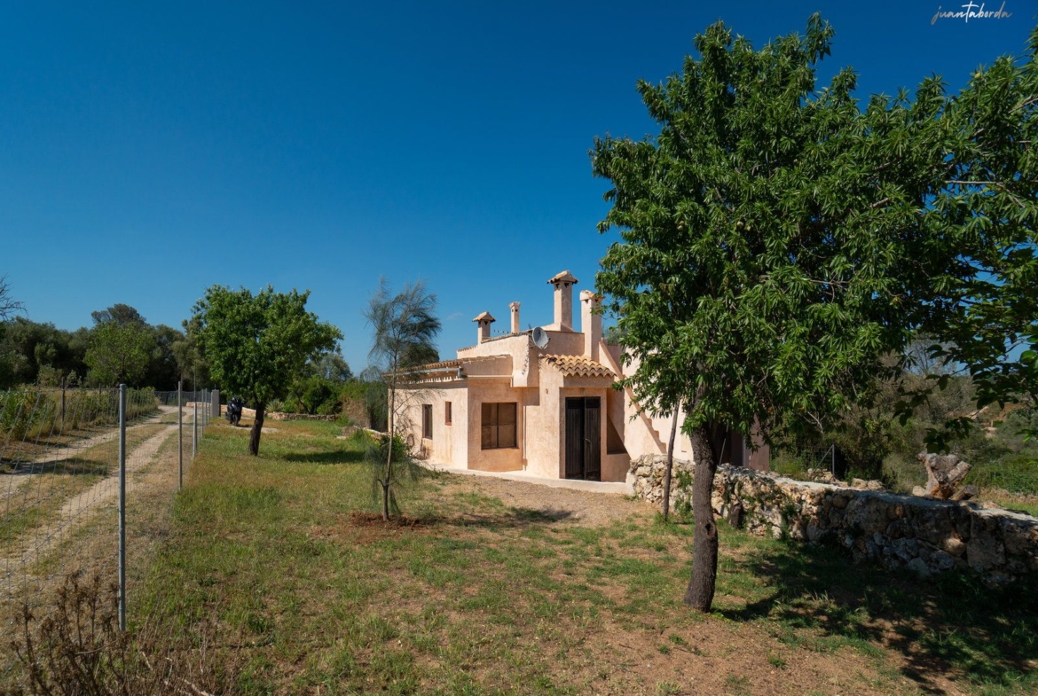 Landhaus zur Miete in Sineu – Bergblick und privater Garten