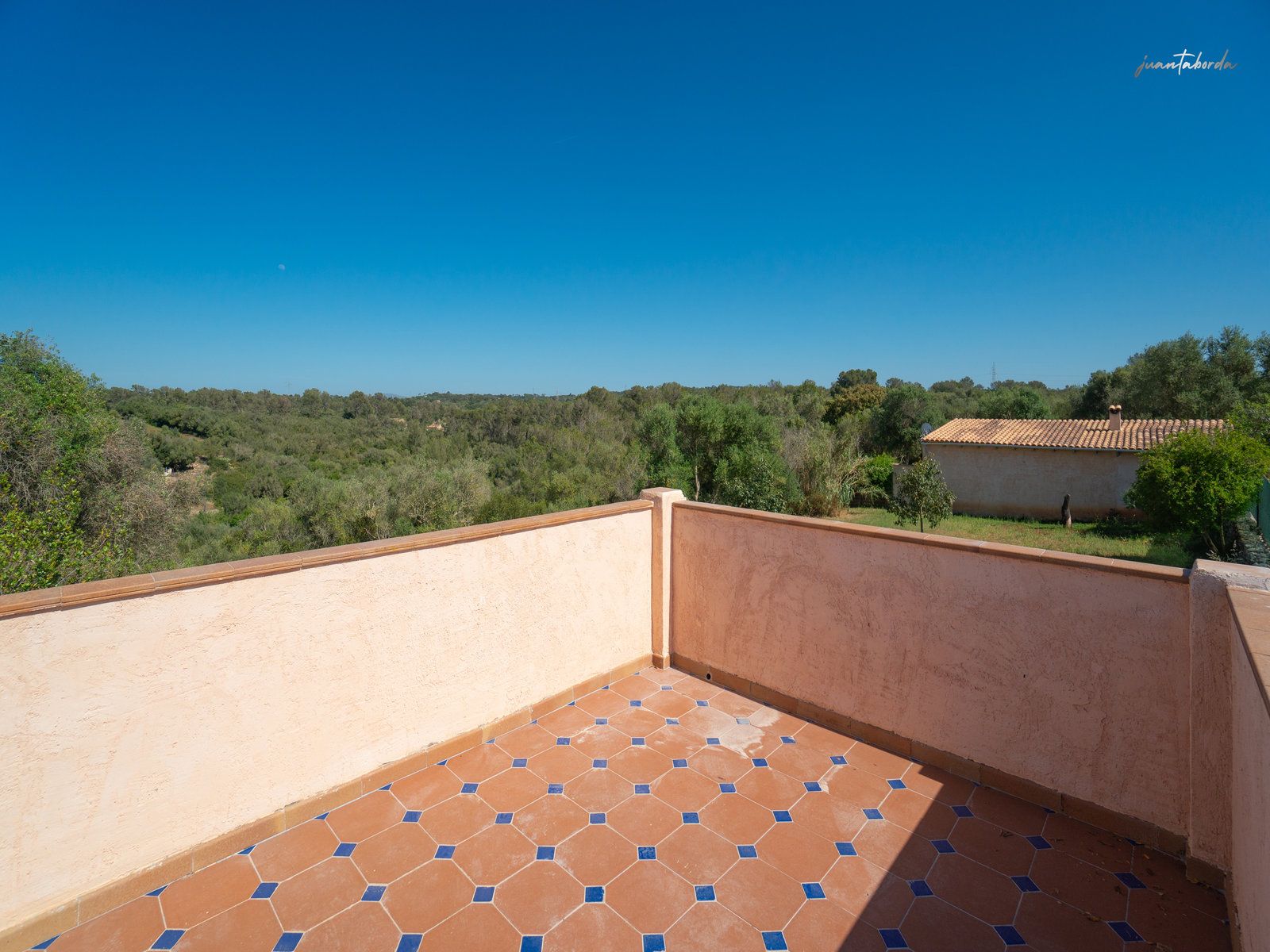 Casa-de-campo-en-alquiler-en-Sineu-25.jpg Landhaus zur Miete in Sineu – Bergblick und privater Garten