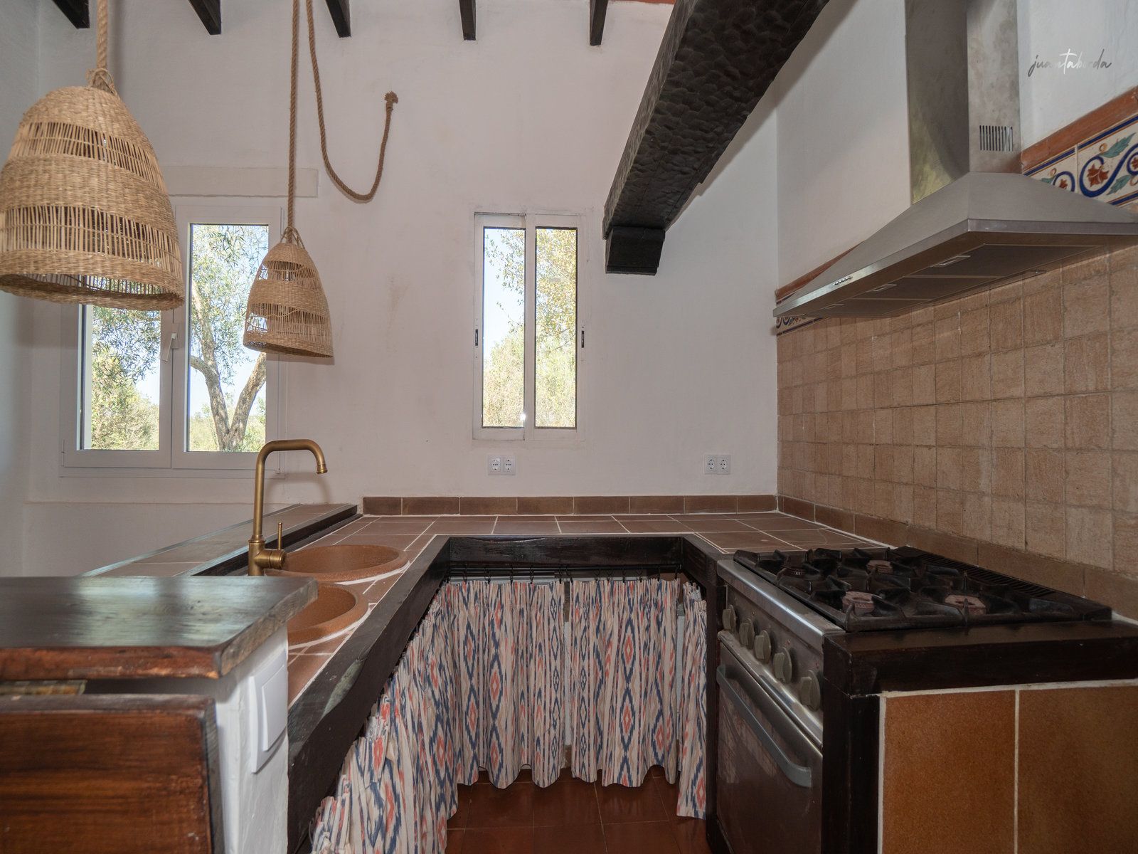 Casa-de-campo-en-alquiler-en-Sineu-5.jpg Landhaus zur Miete in Sineu – Bergblick und privater Garten