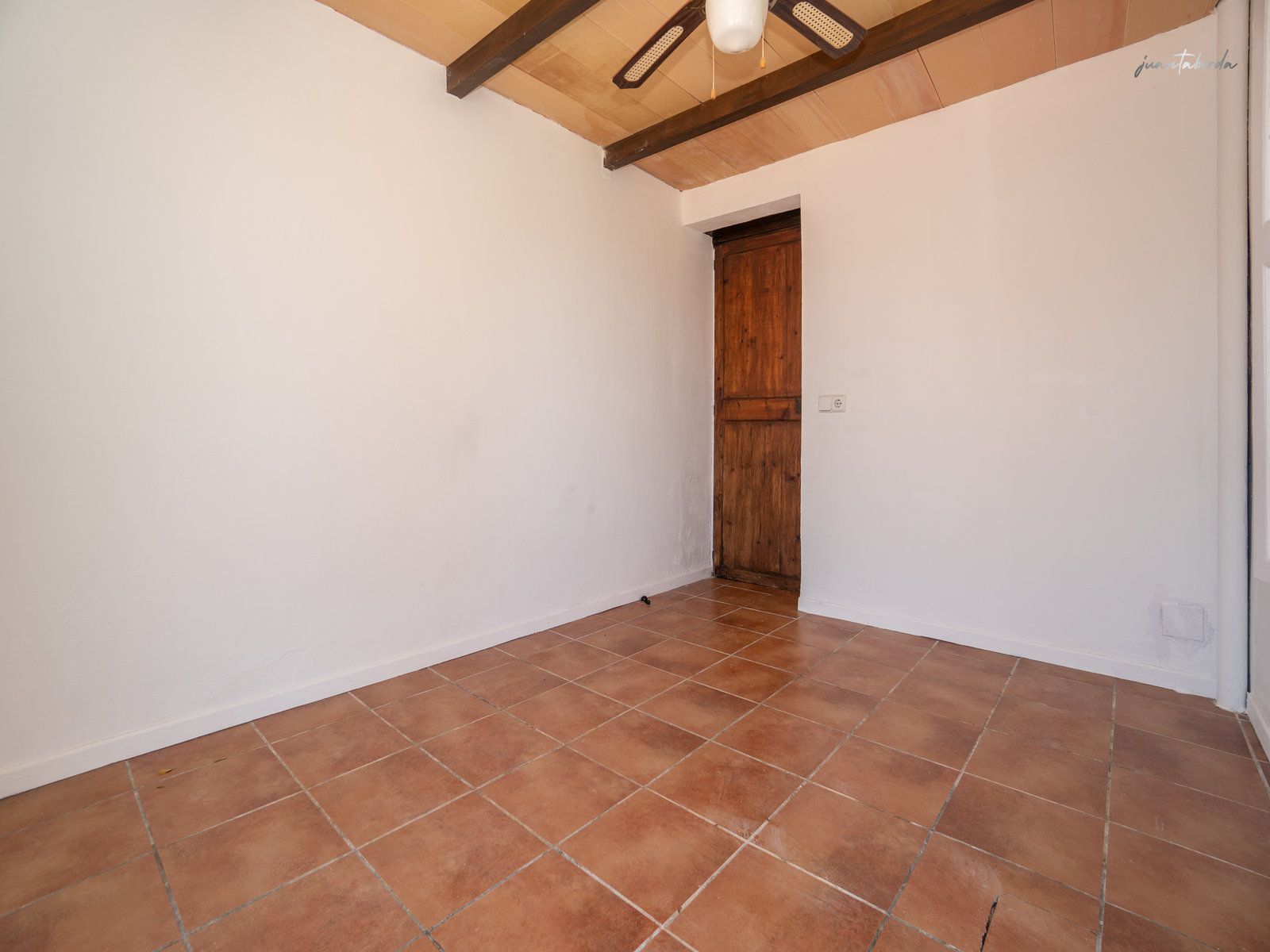 Casa-de-campo-en-alquiler-en-Sineu-9.jpg Landhaus zur Miete in Sineu – Bergblick und privater Garten