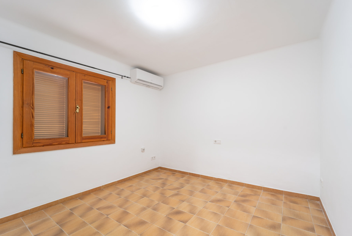Sea View Villa for Rent in Bellavista, Llucmajor, Mallorca