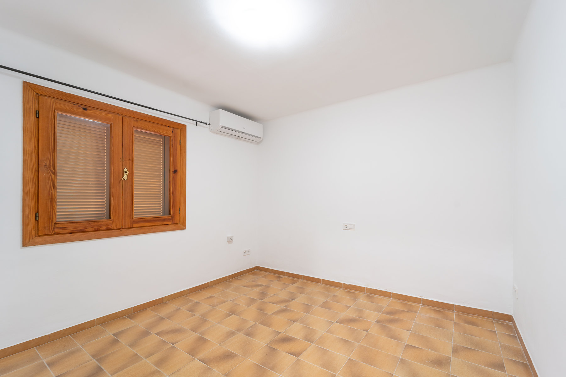 Sea View Villa for Rent in Bellavista, Llucmajor, Mallorca
