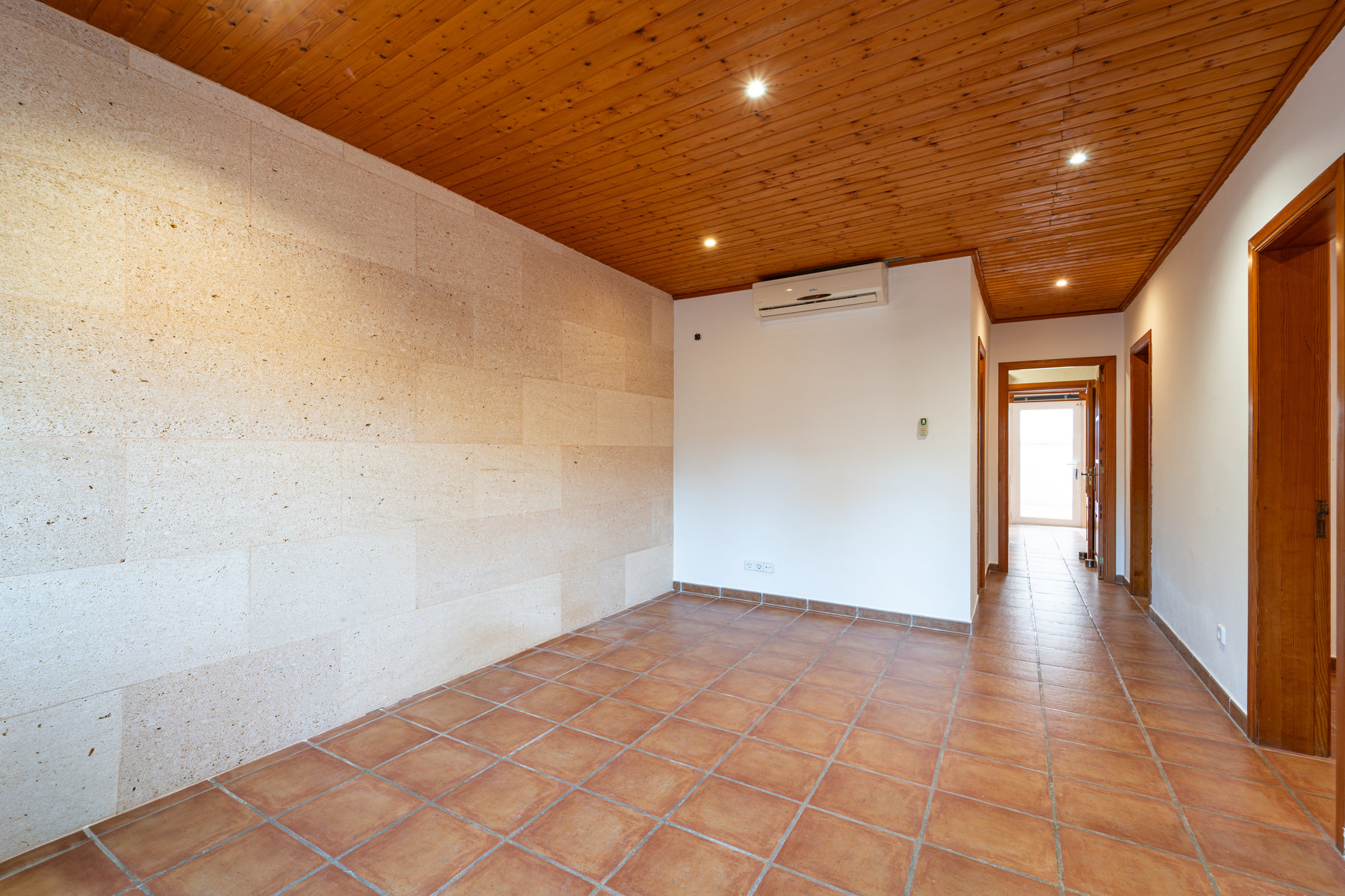 LWP1712.jpg Chalet en alquiler junto al mar en Cala Llombards