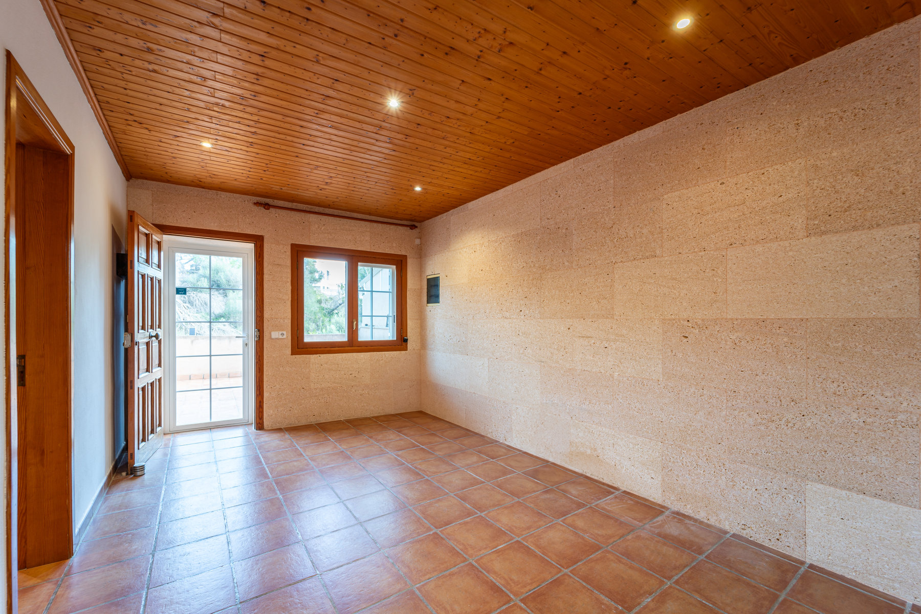 LWP1716.jpg Chalet en alquiler junto al mar en Cala Llombards